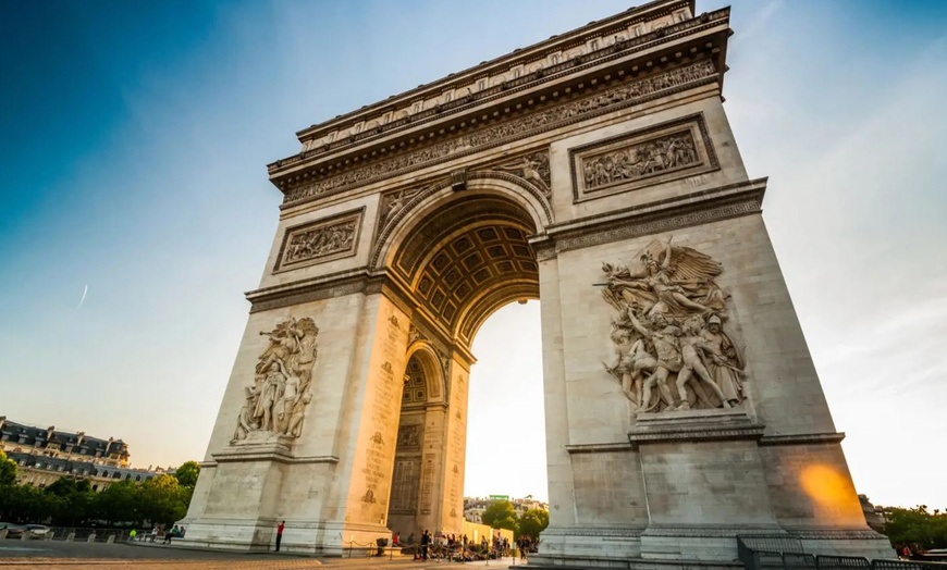 Image 6: ✈ 5-Day Paris Vacation with Air from Great Value Vacations