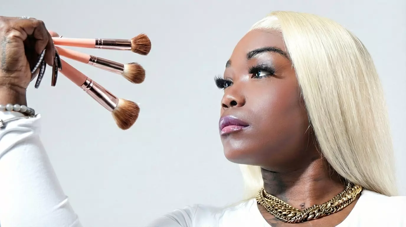 60 or 90 Minute In-Studio Photography Session w/ Digital Photo Package