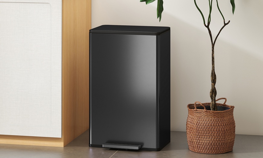 Image 10: HomCom Kitchen Bin Selection - Soft-Close, Pedal and Sensor Designs