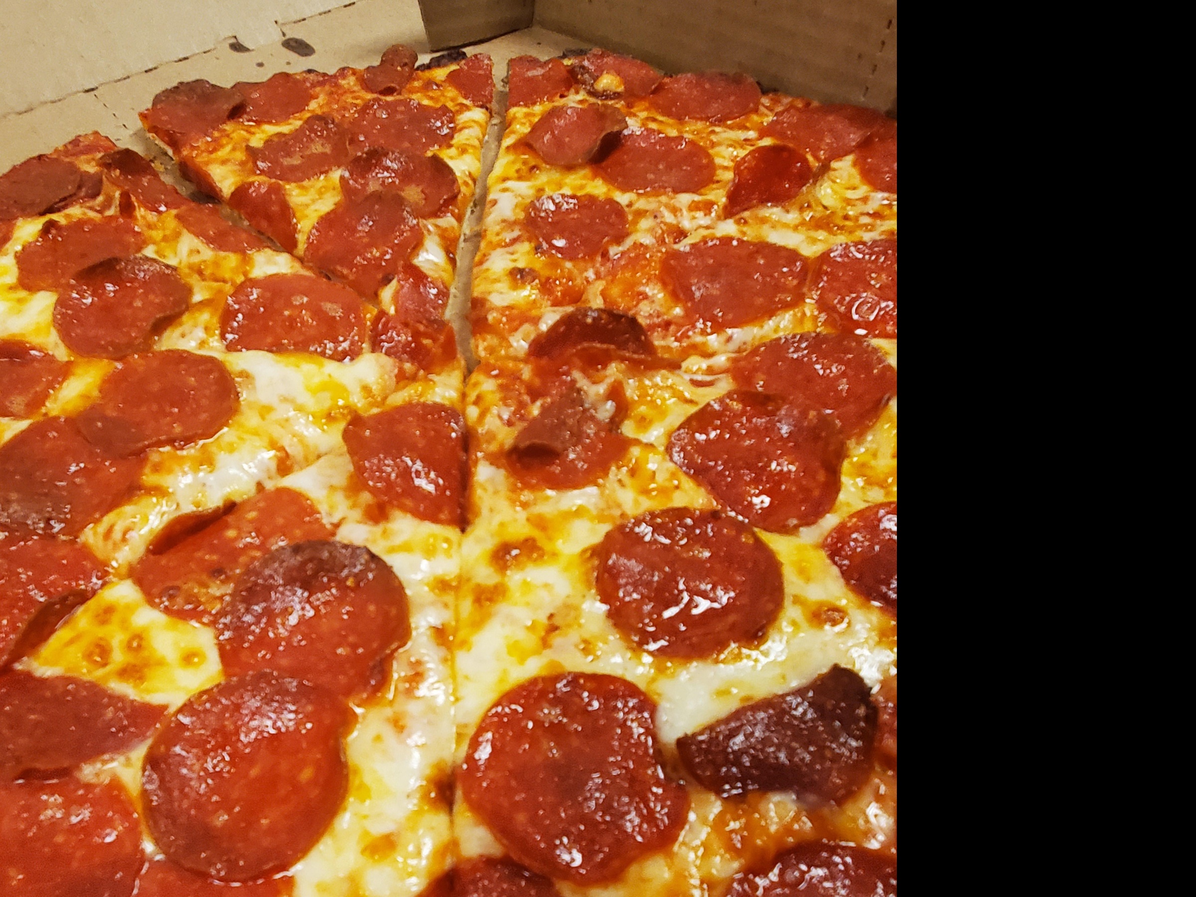 Satisfy your cravings with $7 for $10 pizza deal