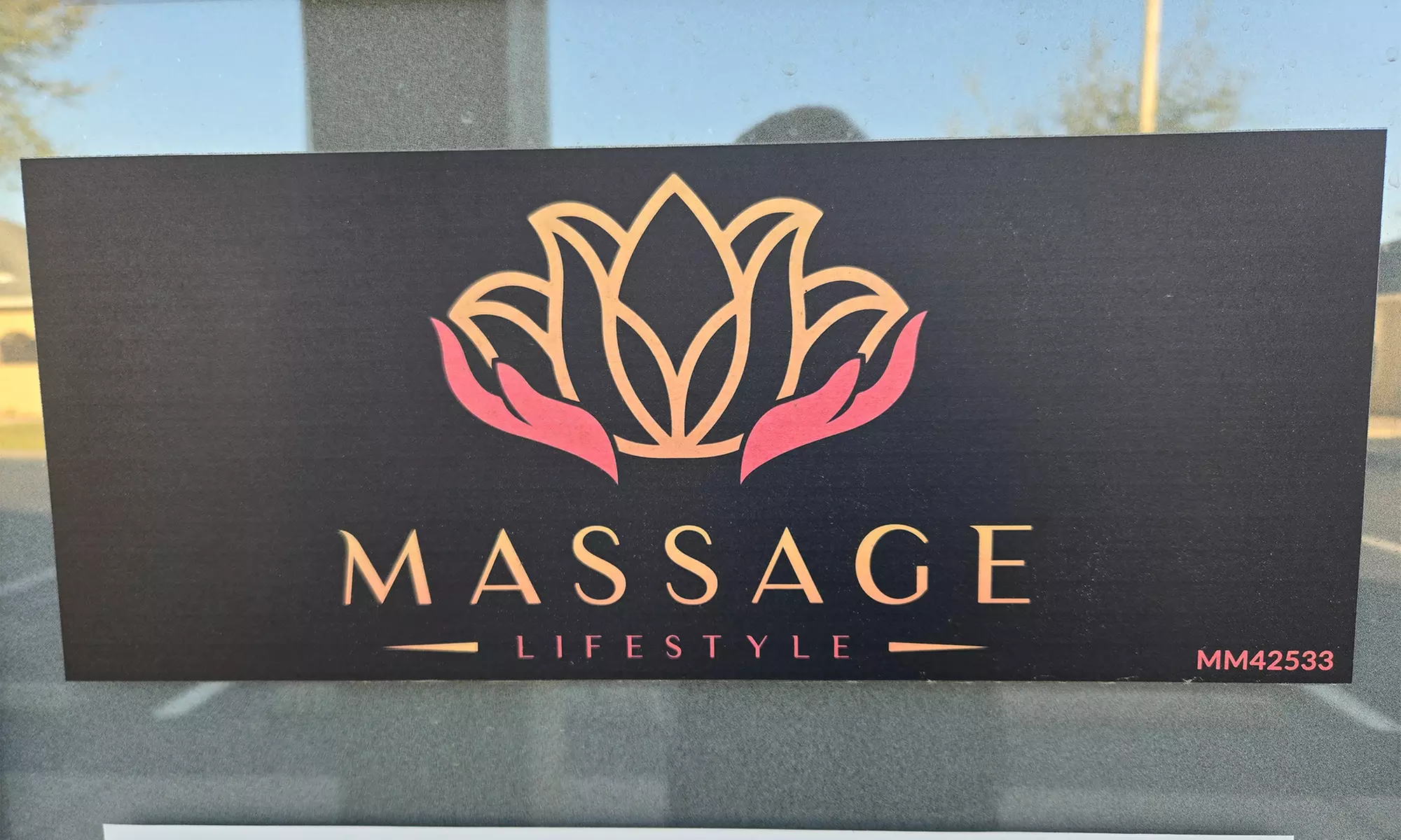 60 or 90 Minute Swedish or Deep Tissue Massage with Hot Towels and Oil
