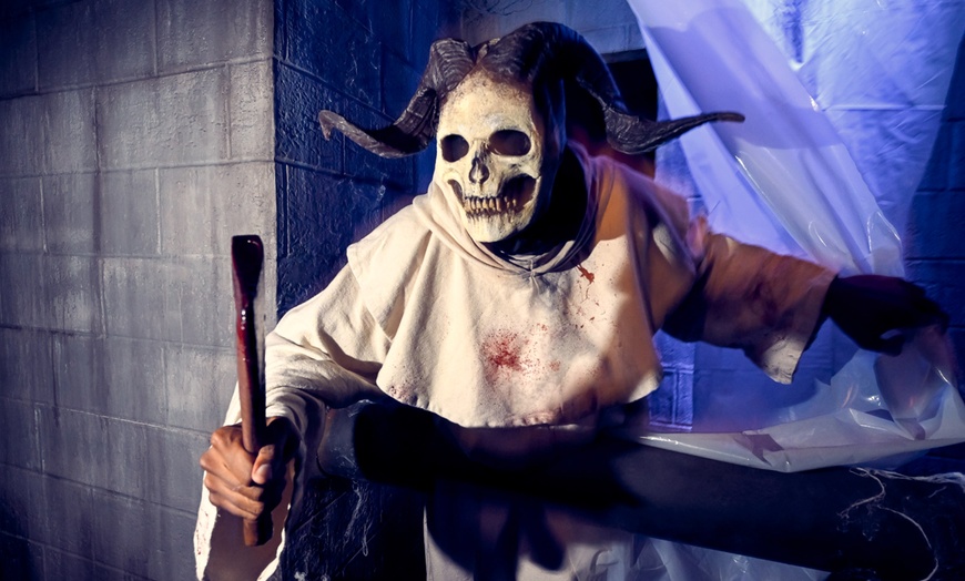 Image 4: Witness Halloween Horror Nights at Universal Hollywood in California