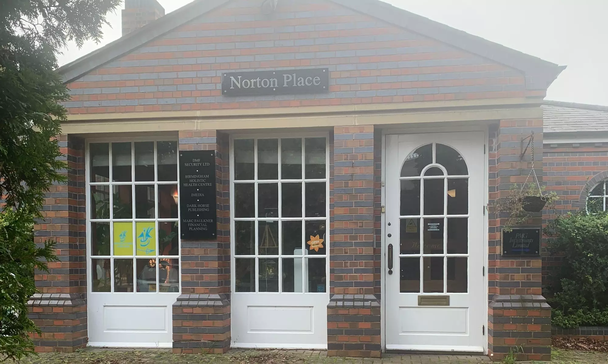 60-Min or 75-Min Swedish or Aromatherapy Full-Body Massage