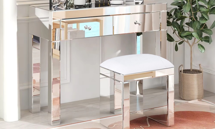 Image 18: Hollywood Mirrored Furniture range