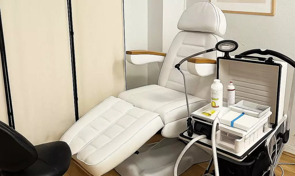 Klassische Gesichtsbehandlung, Mikrodermabrasion oder Microneedling