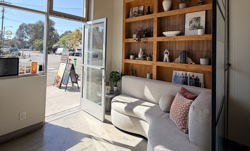 Image 3: B-12 + MIC Vitamin Injections, Venice Myers, or NAD+ Injection