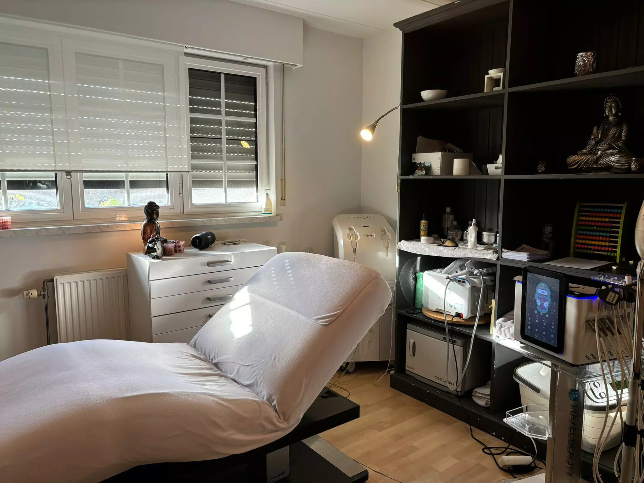 EMS facelift met anti-age Cryo Oxygen