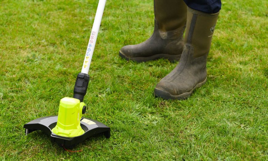 Image 22: AeroTek Lawn Mowers - 3 Models - Including Cordless