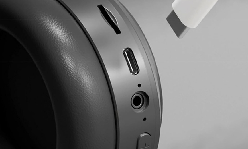 Image 8: Foldable Stereo Wireless Bluetooth Headset