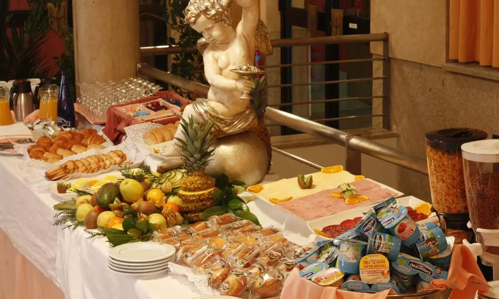 Salamanca: habitación doble con opción a desayuno