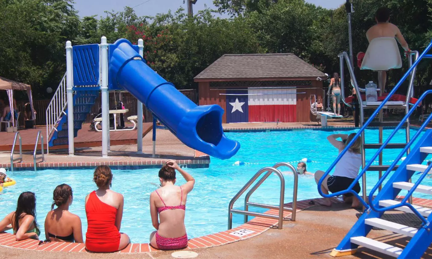 One-Day Pass to National Landmark Swimming Pool for Two or Four at The Texas Pool (Up to 40% Off) - Second Medium