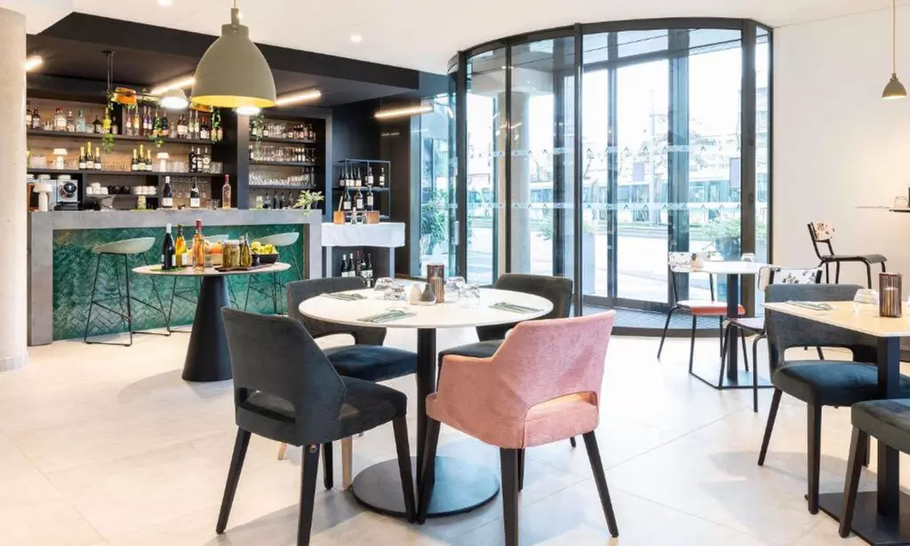 Val-d'Oise, Bezons : chambre double avec petit-déjeuner