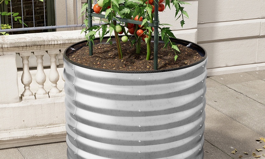 Image 7: Round Open-Bottom Galvanized Steel Raised Garden Bed