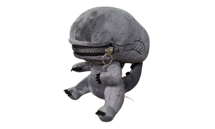 Image 7: Alien-Inspired Xenomorph Zipper Mouth Plush Soft Toy