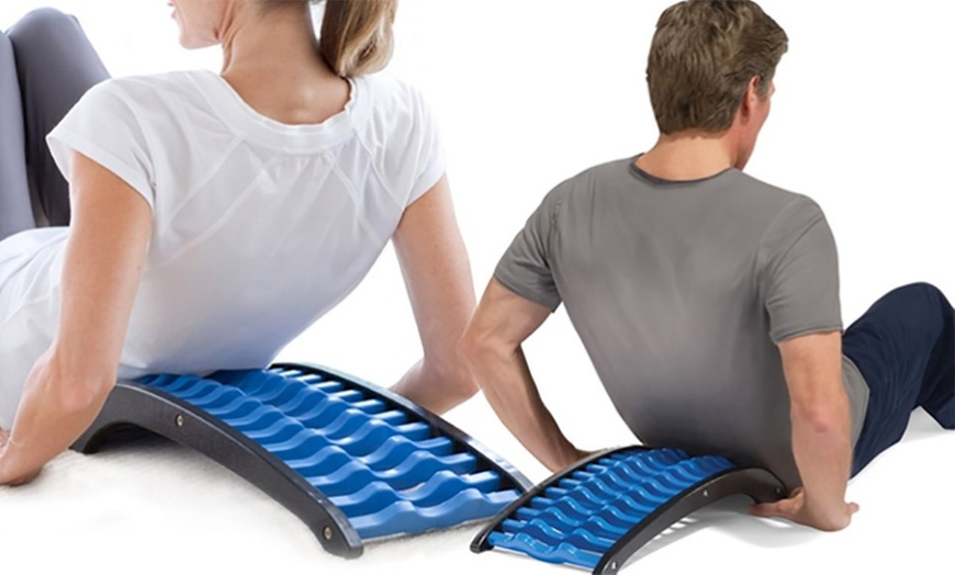 Image 3: Back and Muscle Stretcher