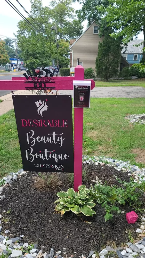 60-Min Head Spa Treatment, Head & Shoulders Massage + Scalp Detox at Desirable Beauty Boutique (Up to 28% Off) - Second Medium