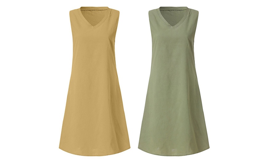 Image 8: V-Neck Sleeveless Dress