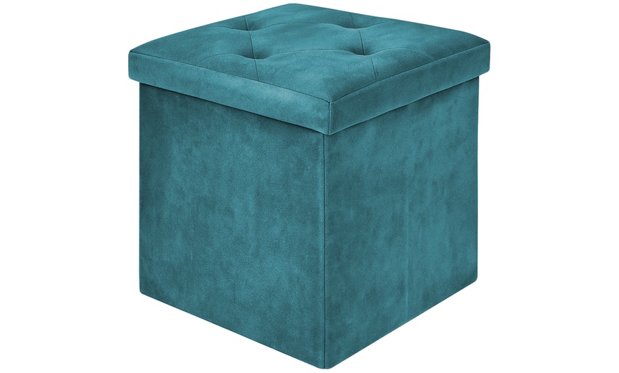 Image 5: Pouf carré de 38 cm en velours Milo