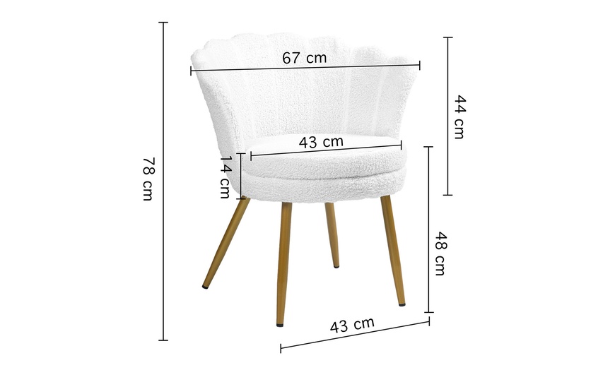 Image 62: Fauteuil coquillage en velours