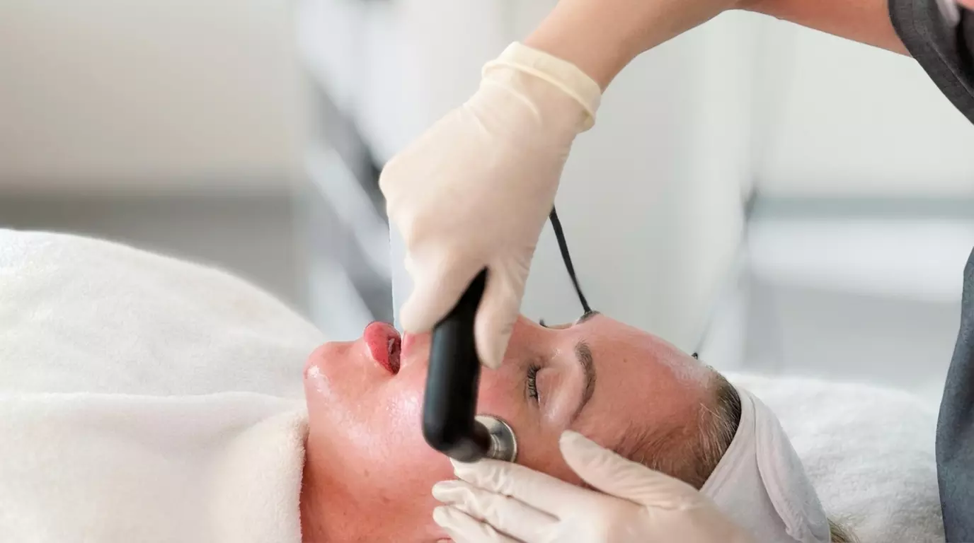 One, Three or Six Sessions of 60-Minute Indiba Radio-Frequency Skin-Tightening Treatment at Klinik Ka Aesthetic Clinic - Primary Image