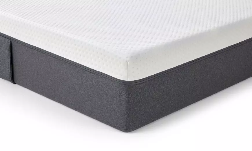 Image 4: Emma One matras of topper