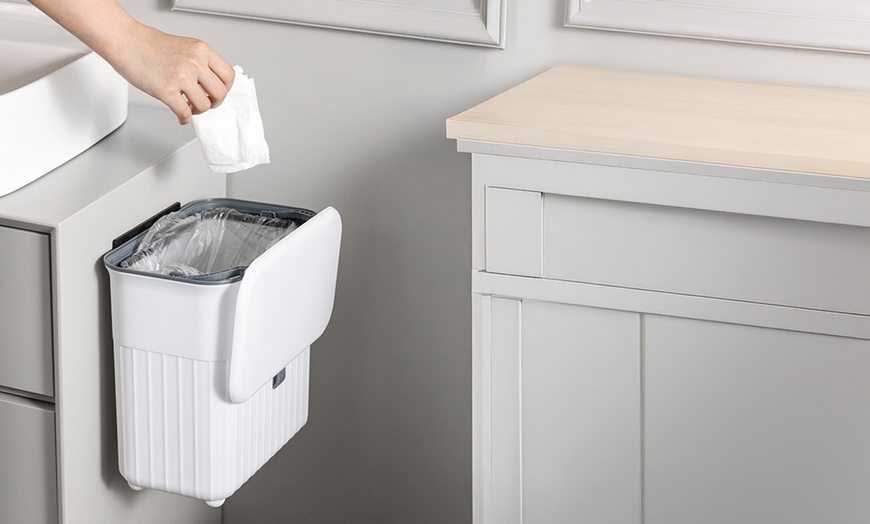 Image 7: Hanging Kitchen Trash Can with Space-Saving Design