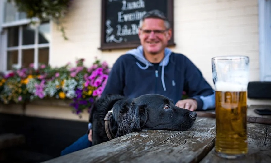 Image 10: Two or Three Course Meal w/ or w/o a Glass of Prosecco Each