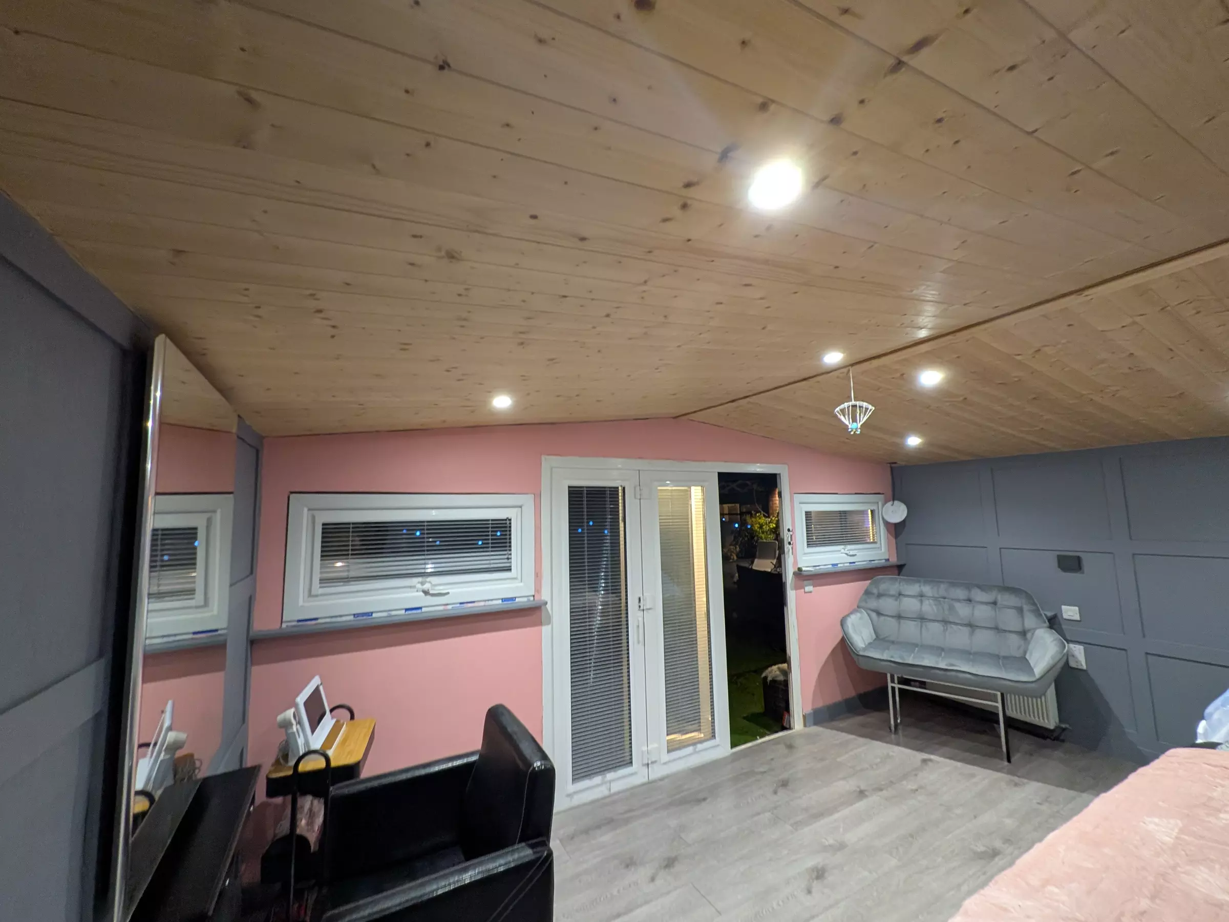 Wash, Cut and Blow Dry Half Head Highlights or Full Head Colour