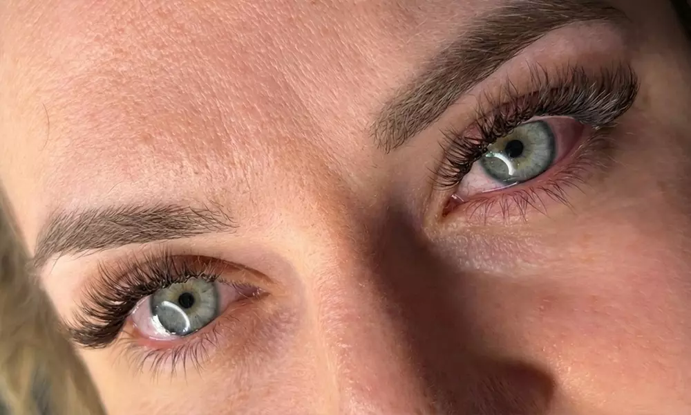Volume wimperextensions: ga voor een onvergetelijke, volle blik