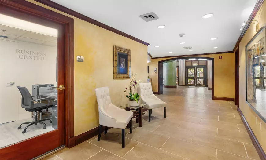 Business center & meeting space