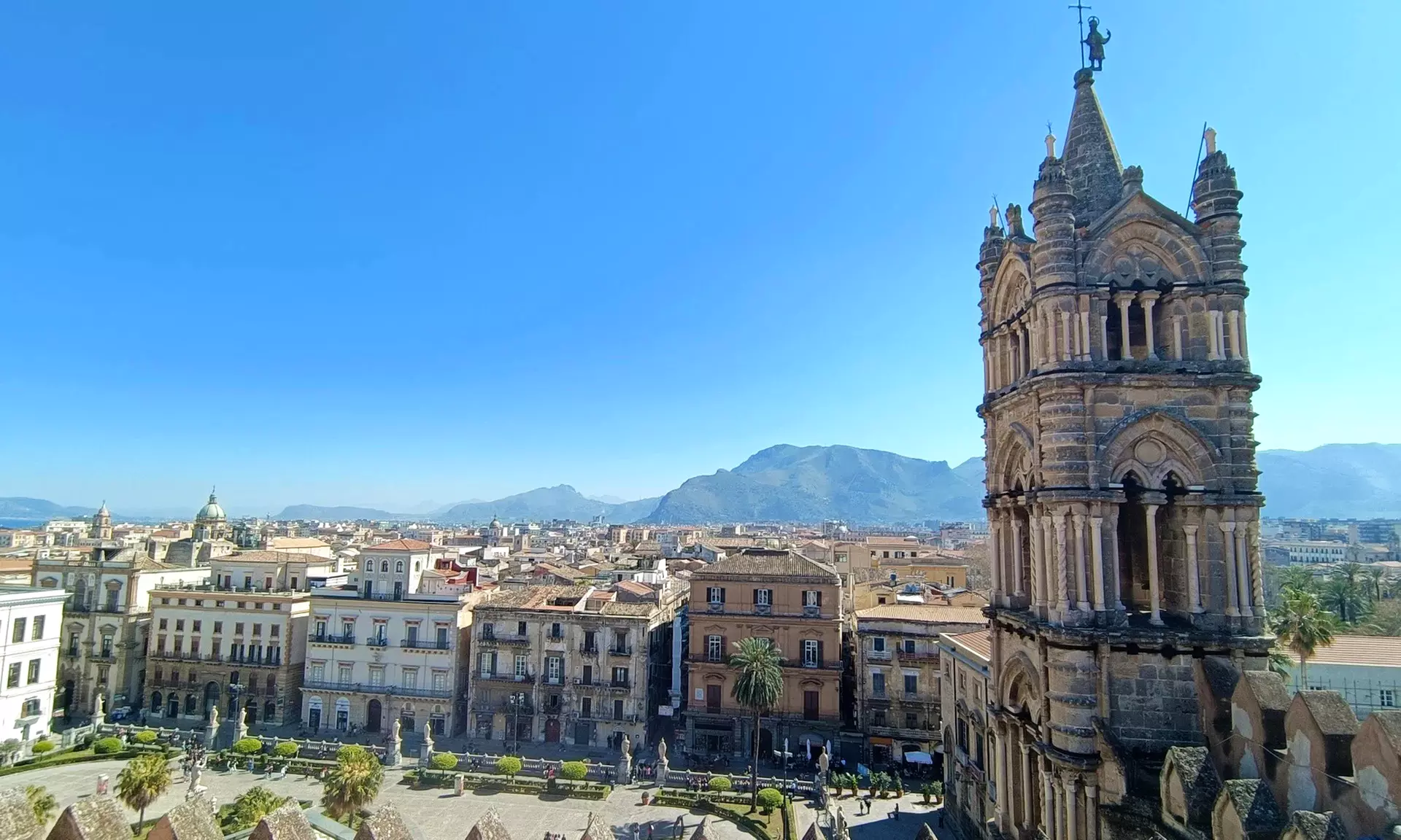 ✈ Sicily Road Trip with Flights, Car & Stay