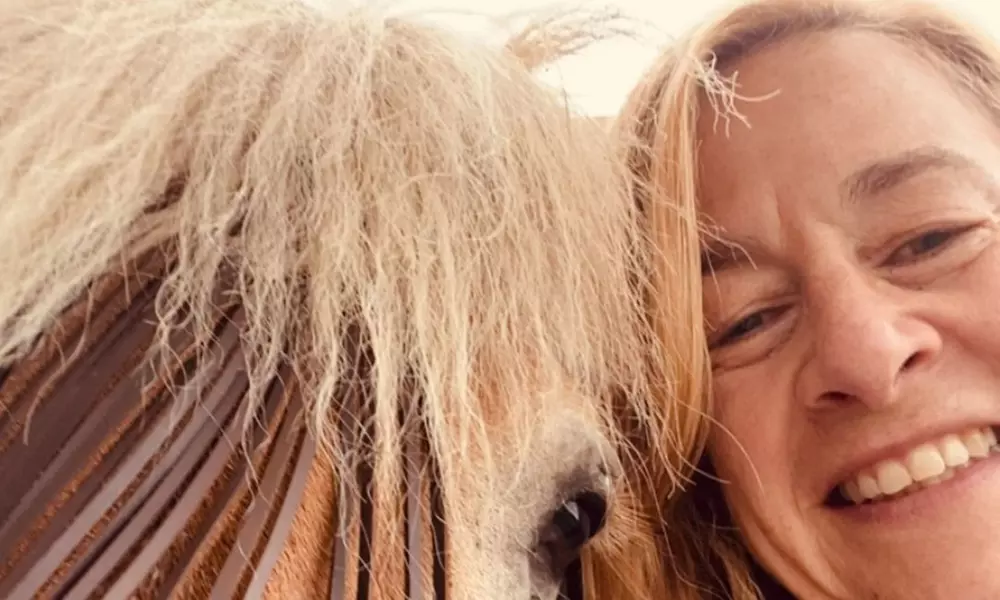 Bis zu 10 Einheiten: Achtsame Pferdezeit für Groß und Klein