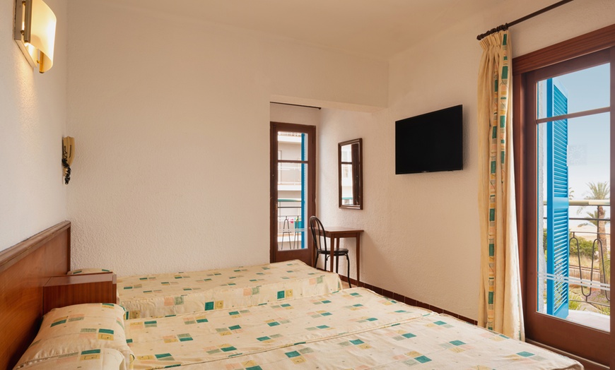 Image 4: Famille : ESPAGNE ⛱️ | Malgrat de Mar - Hôtel Planamar 3*