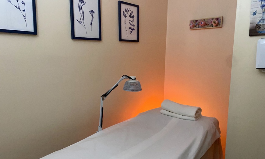 Image 2: 30 or 60 Minute Deep Tissue Massage, 60 Min Couples Massage, and More