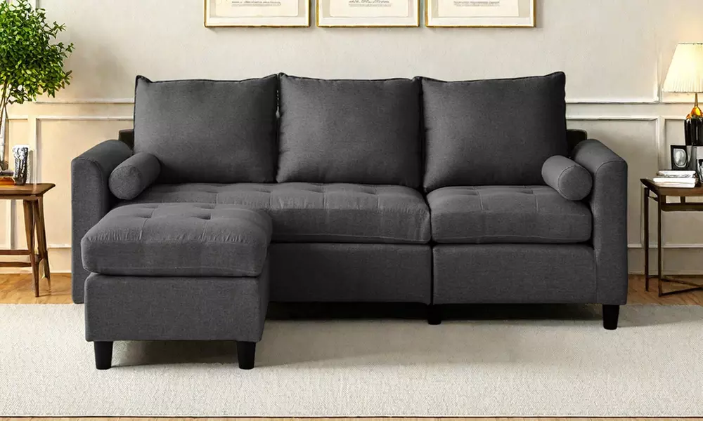 Canapé 3 places "Charles" en velours ou tissu avec pouf de Kocoon