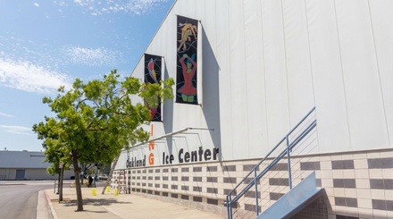 Youth Skate Admission + Skate Rental - Oakland Ice Center, Jamaica,	NY