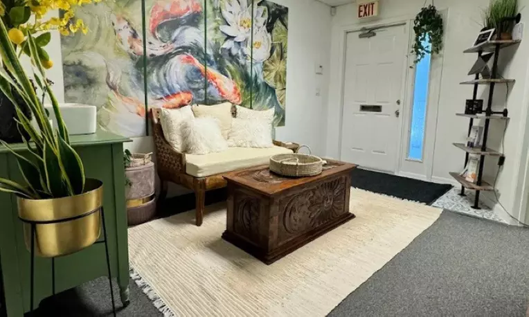 One, Three, or Five 45-Minute Lymphatic Drainage Massages