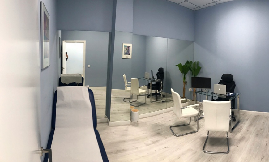 Image 2: Masaje prenatal  