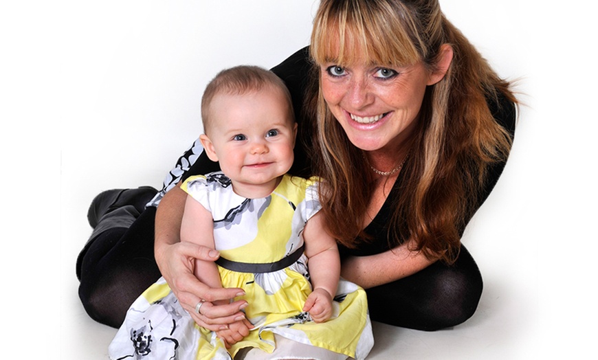 Image 2: Mother and Child Shoot With Print