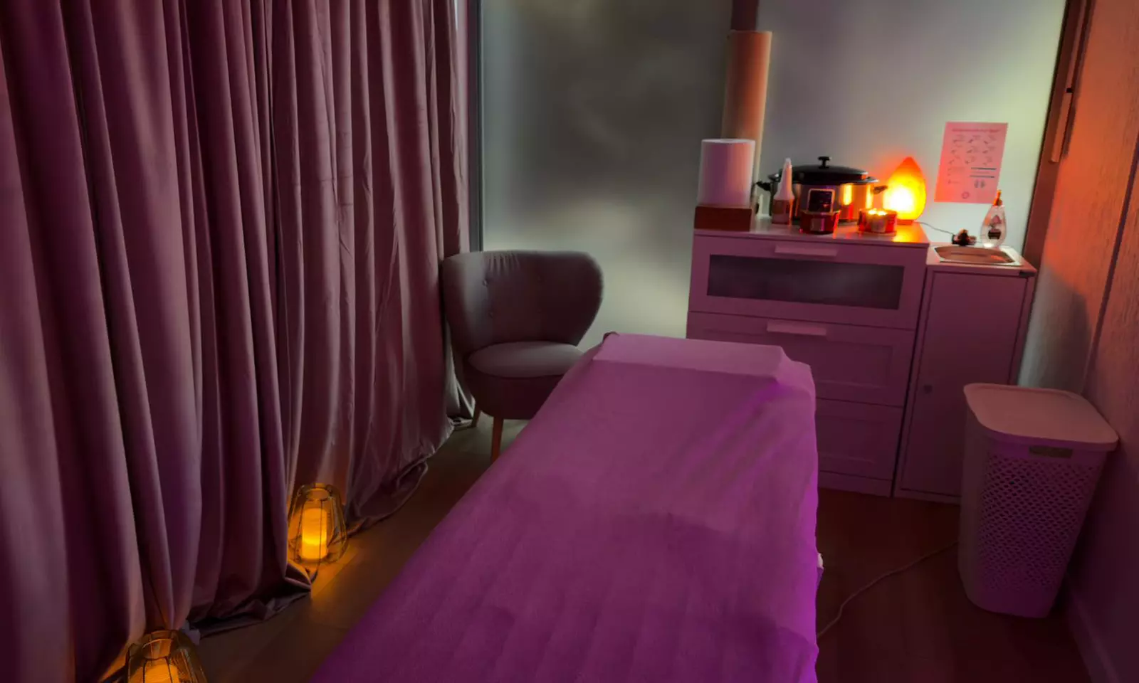 Masaż relaksacyjny, gorącymi kamieniami lub Kobido Lift