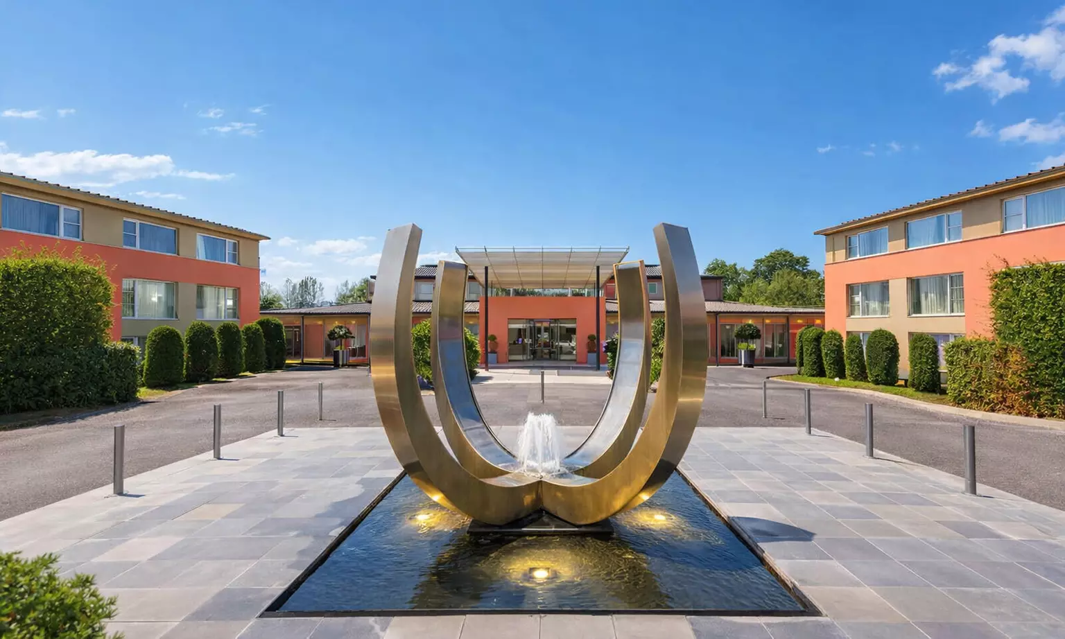 4* Marlow: Double or King Room Stay with Breakfast, Spa Access & More