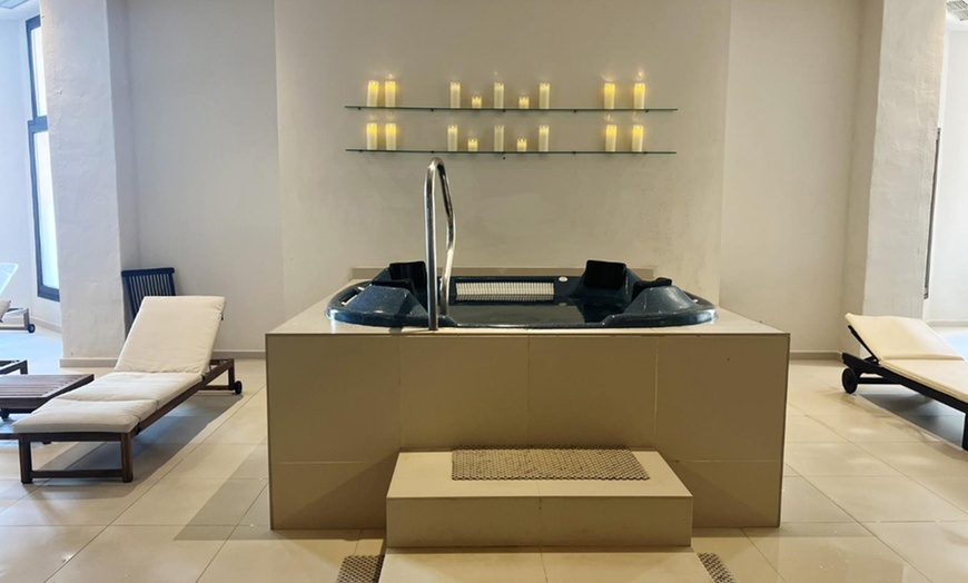 Image 10: Acceso a circuito de spa para 2 durante 3 h con almuerzo o cena buffet 