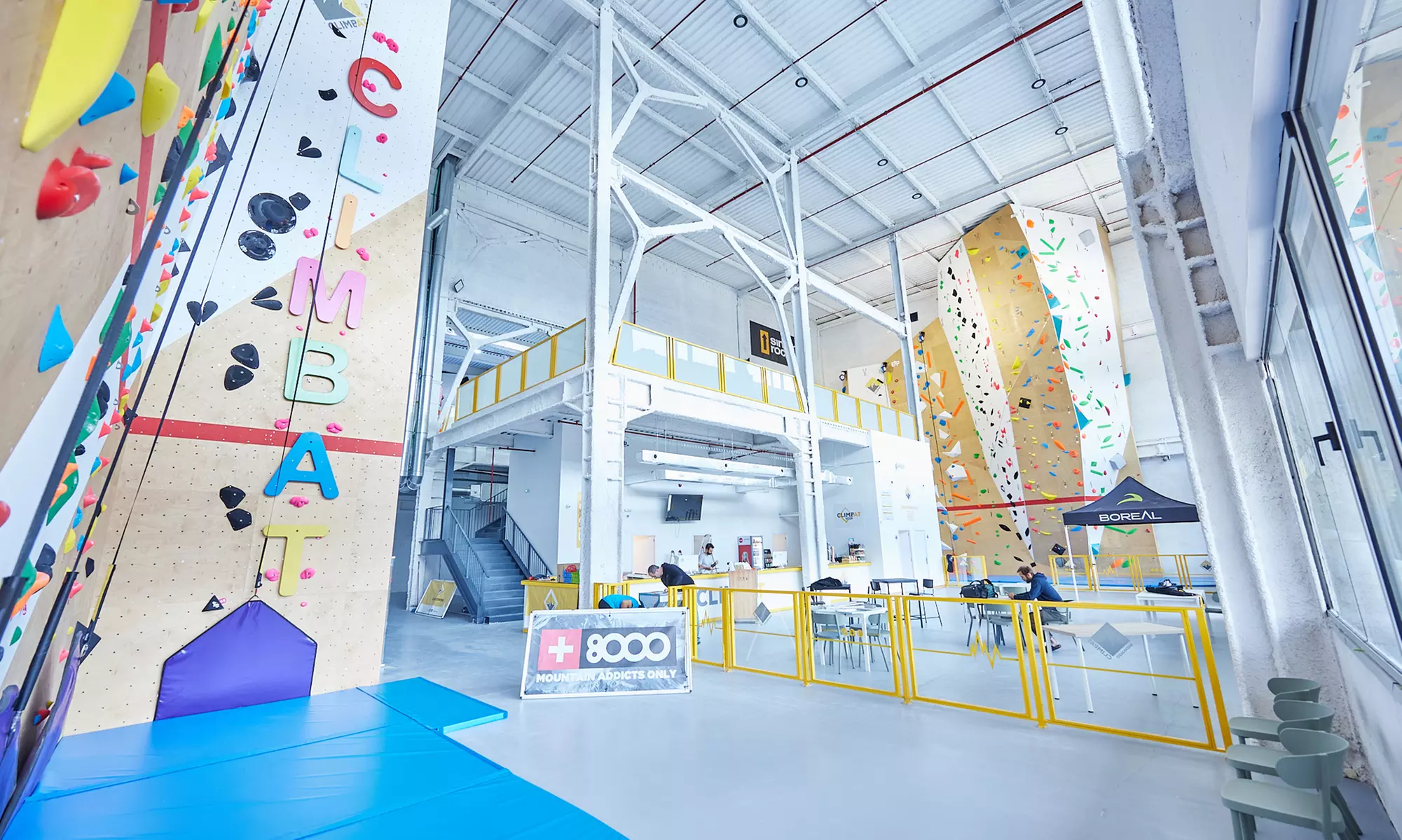 ¡Escala sin límites! Acceso libre a rocódromo para niños o adultos