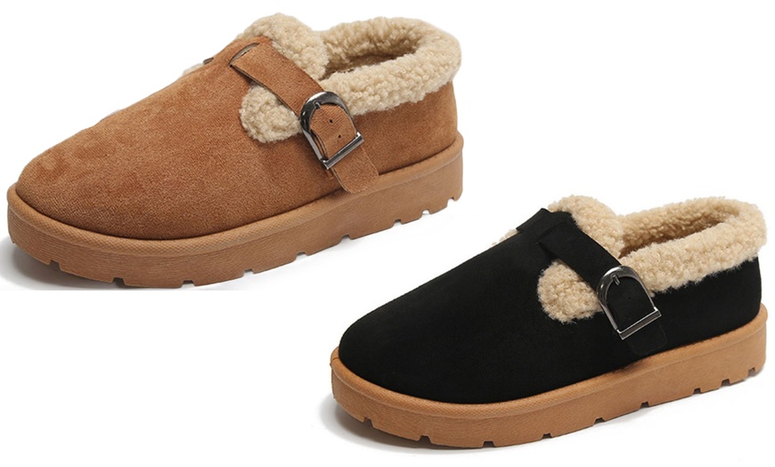 Image 2: Warm Fleece Lined Ankle Boots