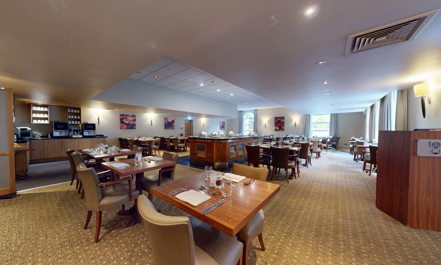 Image 8: Northamptonshire: Double or Superior Double Room with Breakfast & More