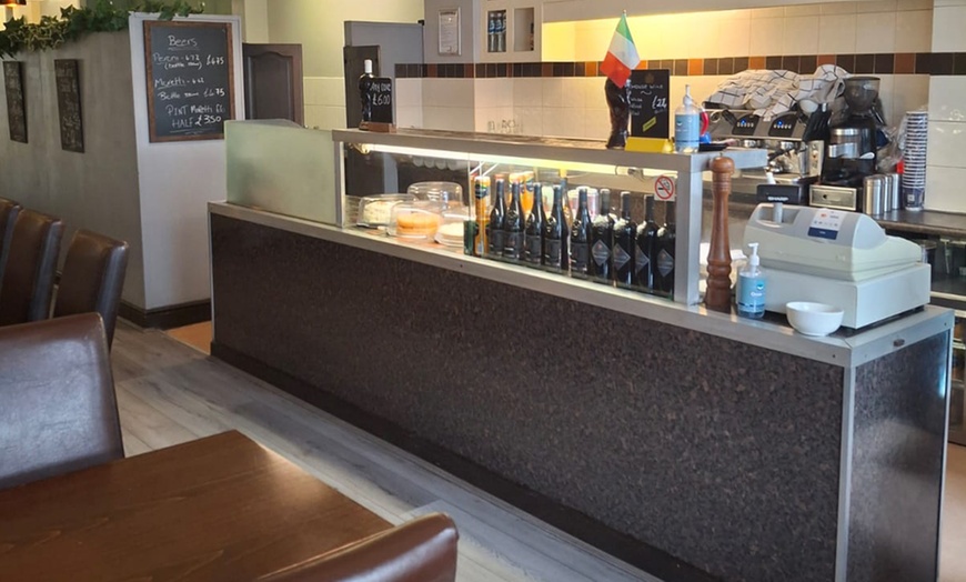 Image 4: Enjoy Pizza or Pasta with a Drink for One, Two, or Four!