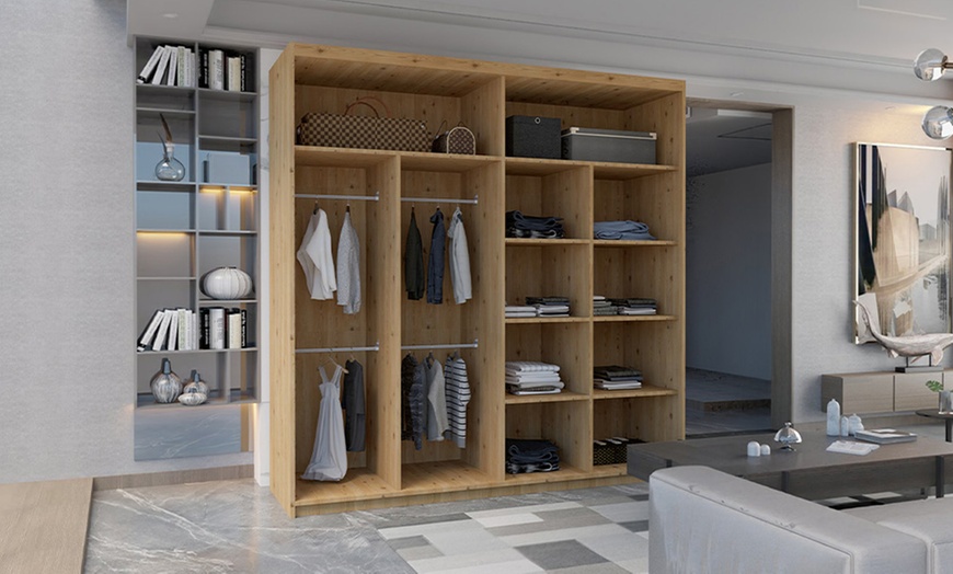 Image 12: Moscow Sliding Wardrobe with Central Mirror 