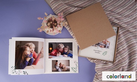 Przenieś wspomnienia na papier: Fotoksiążka w pudełku prezentowym