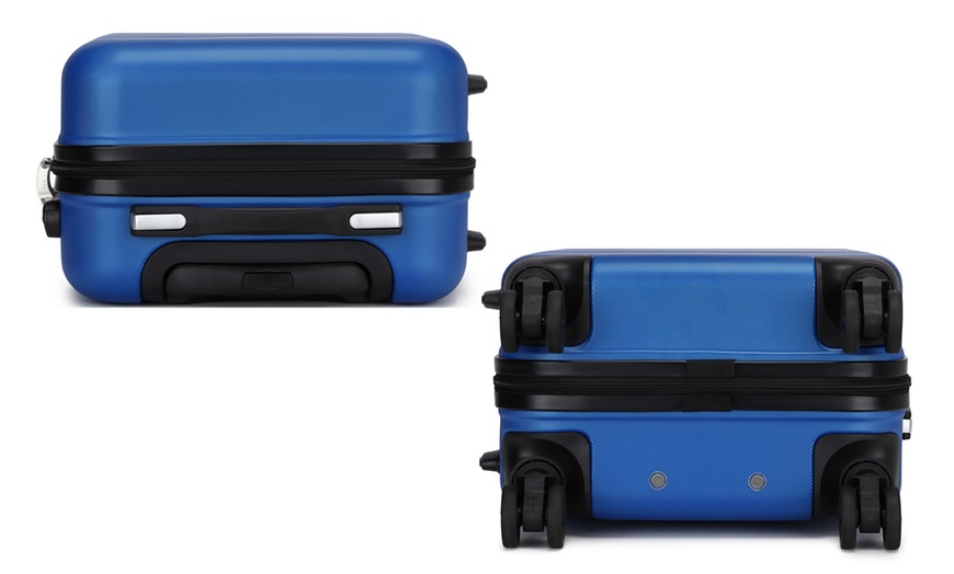Image 14: 20 Inch Cabin Suitcase and a Travel Bag Set 