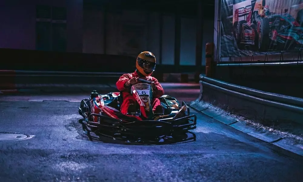 Bis zu 50 Minuten Go-Kart-Spaß mit bis zu 65 km/h – für bis zu 2 Per.